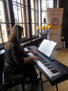 Musik_2---Ludewig-Cornelia